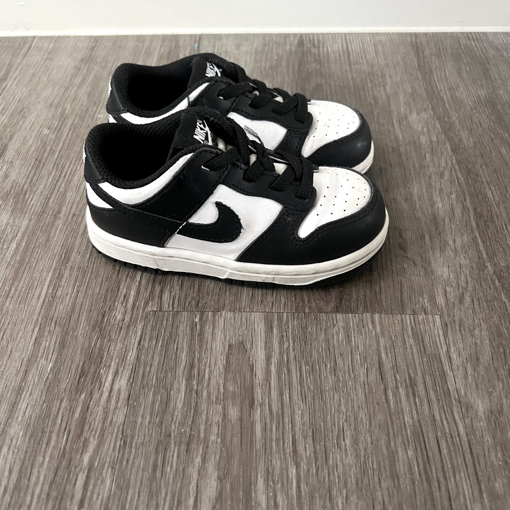 Toddler Nike Panda Dunks
